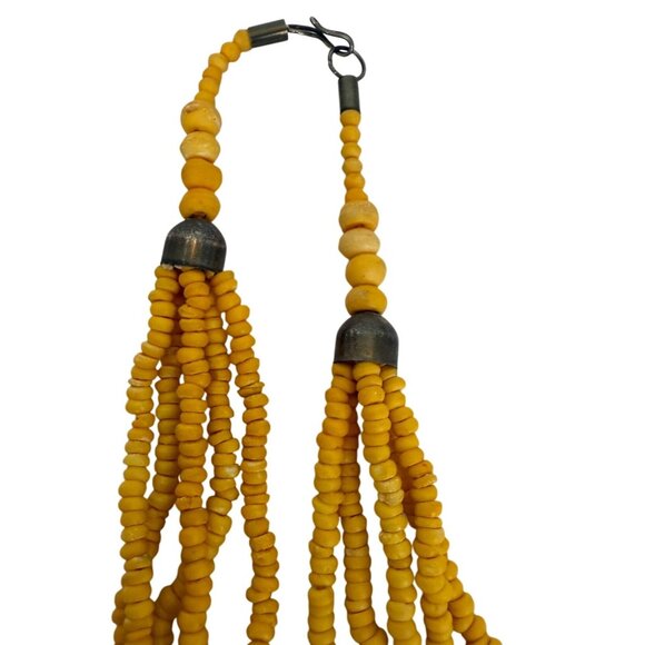 Hand-Carved Vtg. Yellow Beaded Elephant Necklace & Tribal Design Ethnic Boho Y2K - Picture 3 of 4